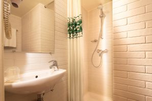Bathroom hotel Saint Roch Paris